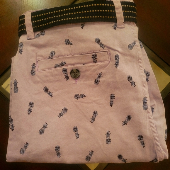 Mens Lavender pineapple shorts - Picture 1 of 3